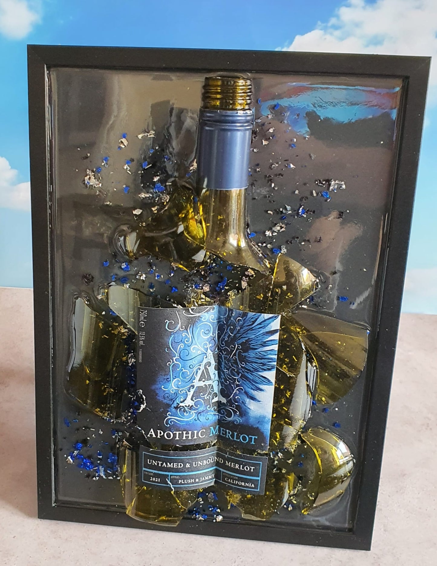 Apothic smashed bottle resin frame
