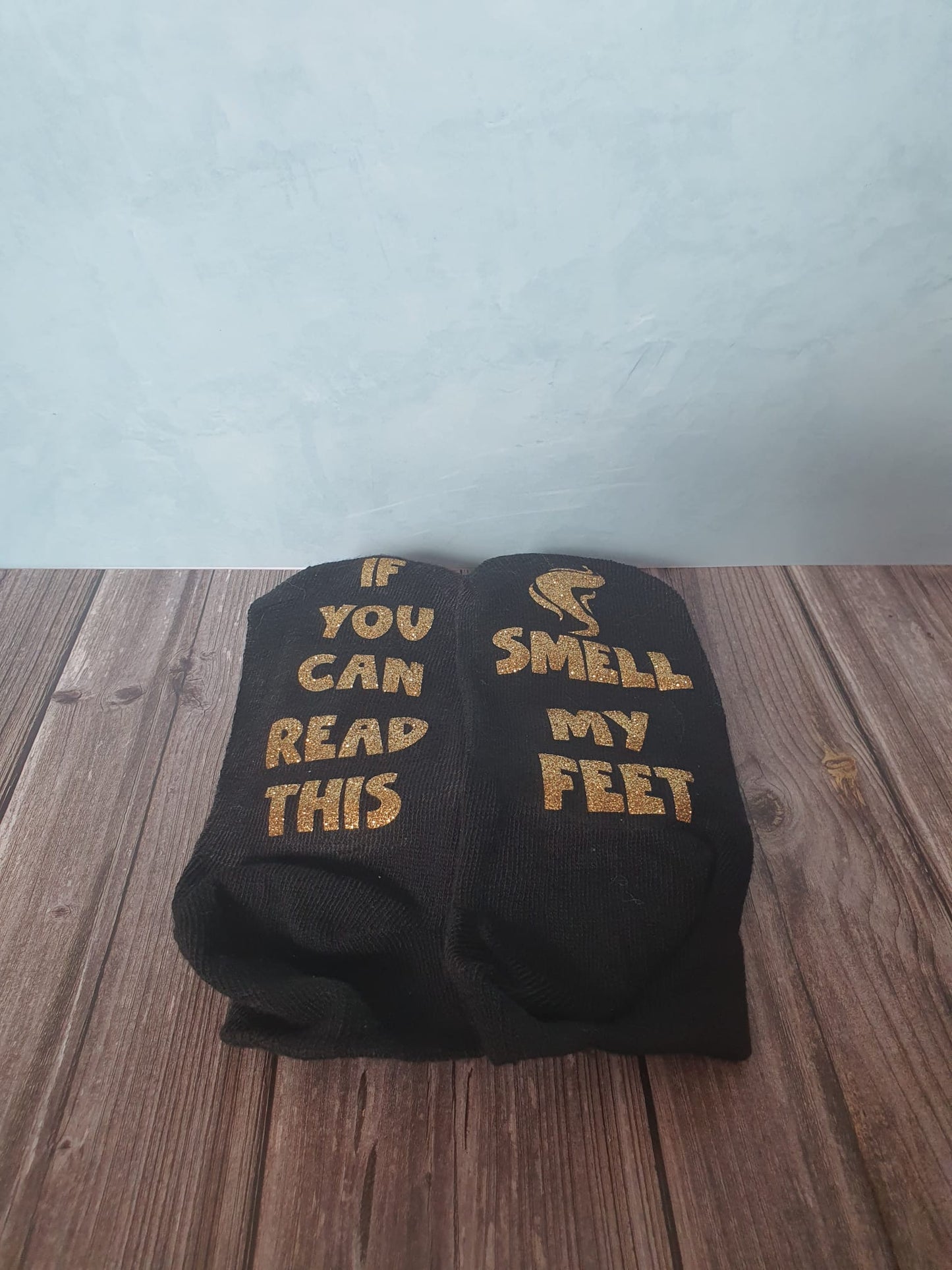 Smell my feet novelty socks